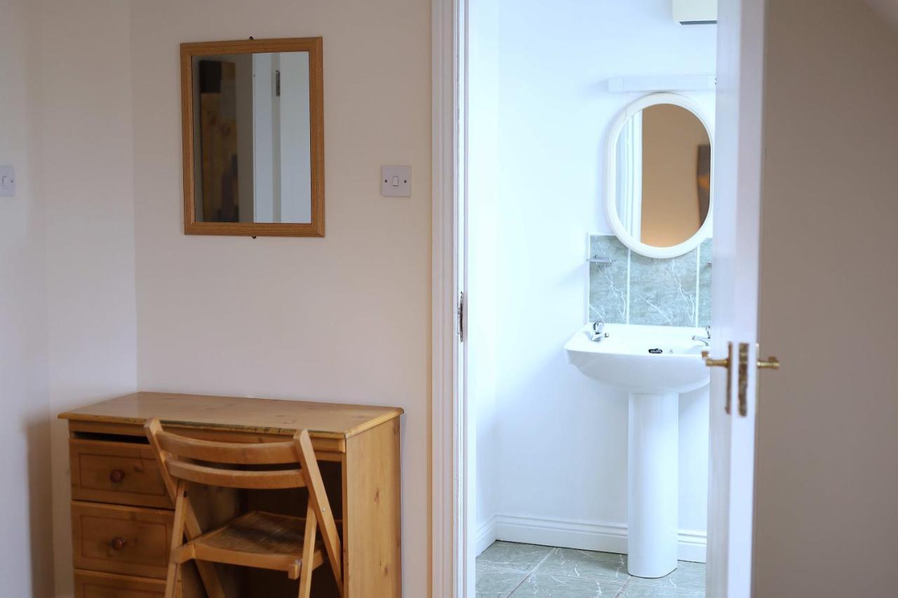 Long Quay Apartments, Clonakilty Exterior photo